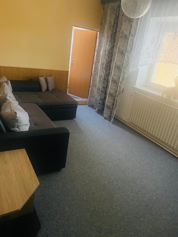 Apartmanovy Dum Velke Losiny Hotel Exterior photo